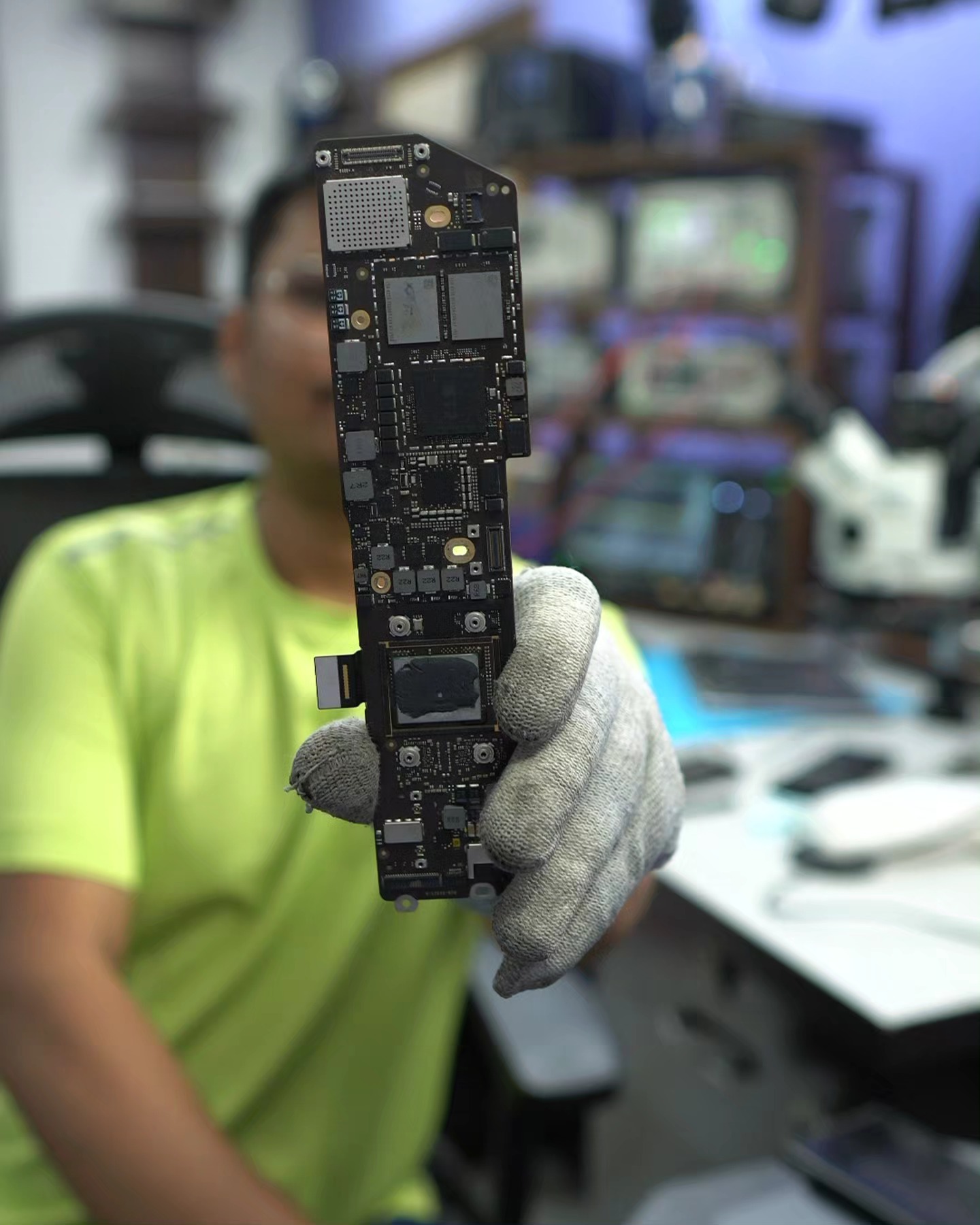 lb-holding-motherboard.jpg